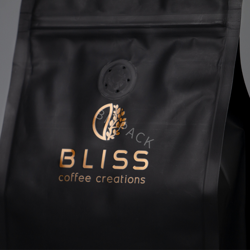 Sacs de café biodégradables Bio Pla avec valve et fermeture à glissière sacs d'emballage de café en papier personnalisés sac de grains de café à fond plat 